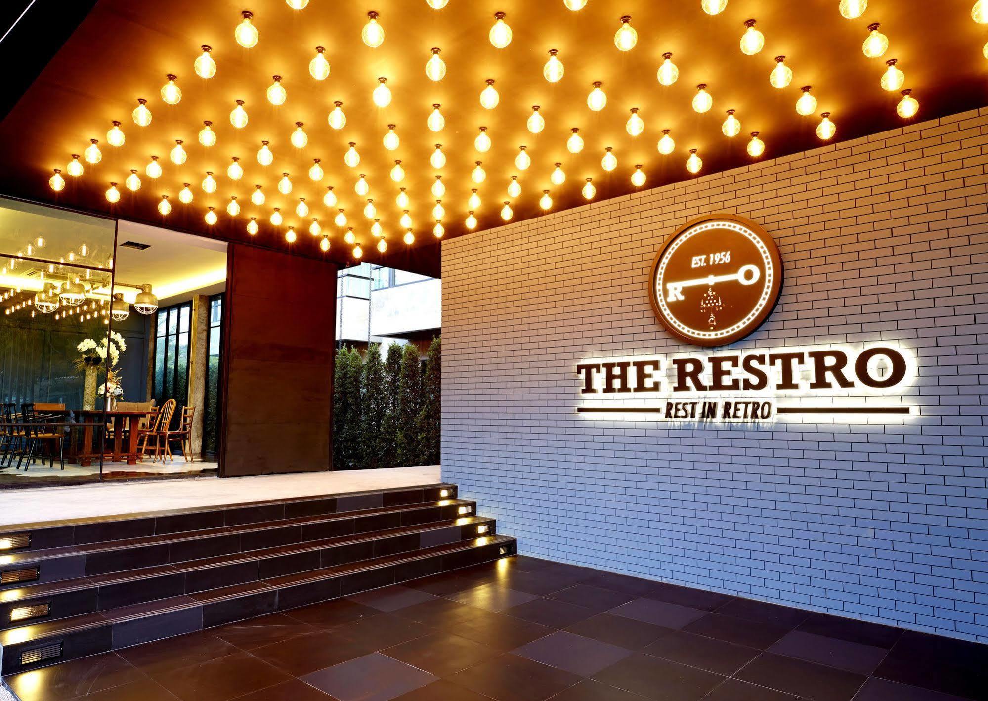 The Restro Hotell Hua Hin Exteriör bild